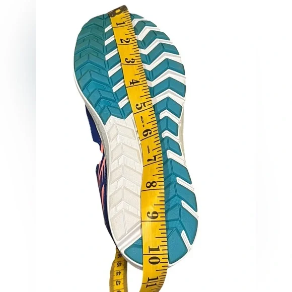 Saucony ladiesSneakers in Blue and Pink with Neon Accennt new without tag - Picture 10 of 13